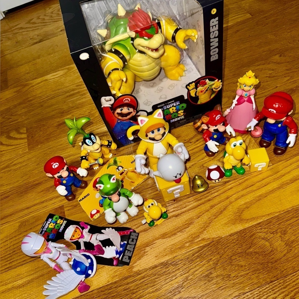 Lot of Super Mario Figures​​​​​